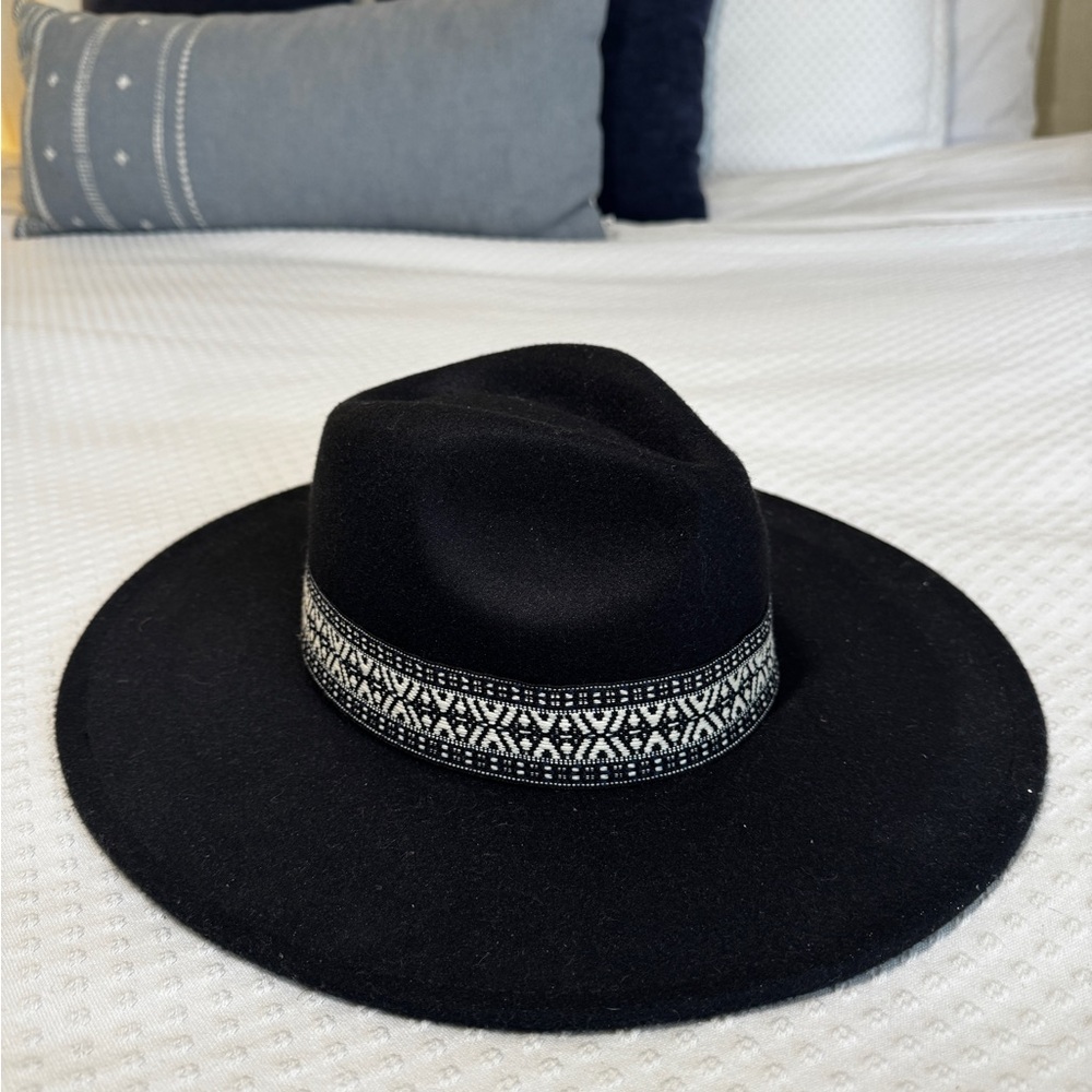 Black Fedora Hat with Patterned Band